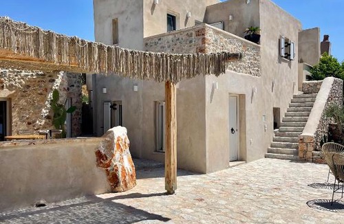 Drosopigi Villa | Tserova Rocks