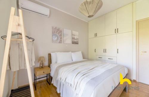 Varkiza Apartment | Turquoise Seashell Retreat Family Oasis N Beach
