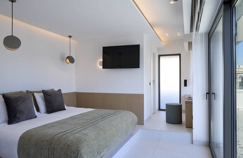 Piraeus Hotel | Twinn Downtown Piraeus