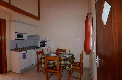 Acharavi Apartment | Two-Bedroom Apartment 9