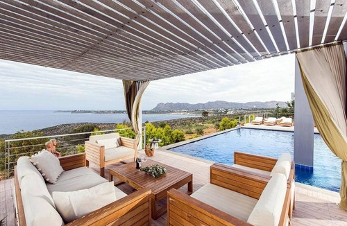 Kalathas Villa | Unique design 5 bedroom villa