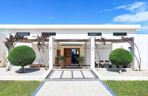 Kalathas Villa | Unique design 5 bedroom villa