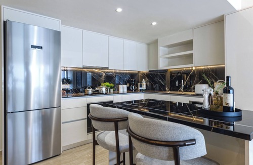 Rhodes Town Apartment | Unique Icon Residence