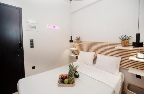 Khalkis Apartment | Urban Cosy Minimal Nest