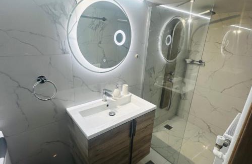 Goudi Apartment | Urban Cozy Athens