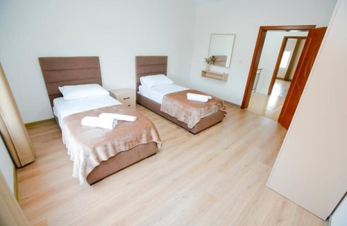 Shkoder Hotel | Urban Escape Guesthouse