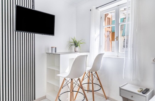 Corfu Town Apartment | Utopia Central Apartment with Air Conditioning