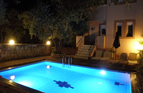 Daratsos House | Vacation home Jasmin by Interhome