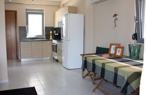 Bouka House | Vacation home with a 100 m² shared pool, 80 m from the sea | Mpouka, Peloponnese