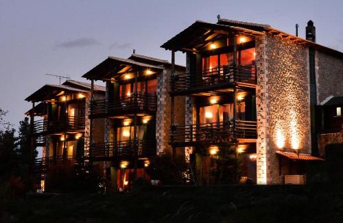 Synikia Mesi Trikalon House | Vathyskia Guesthouse