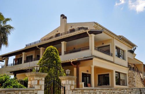 Gouvia Villa | Venetian Shipyard Villa