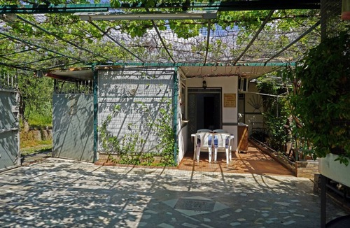 Kalamata Apartment | VENI Olive House