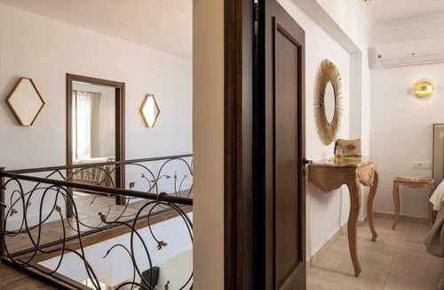 Rhodes Town Villa | Vento Imperiale Estate in Sgourou