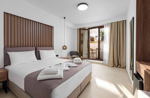 Afytos Hotel | Verano afytos Hotel