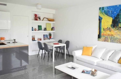 Khalandrion Apartment | Verde Apartments - Apartment I2