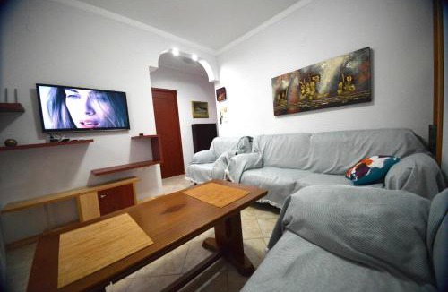 Alexandroupoli Apartment | VERSA The Veranda Rental Suite in AXD