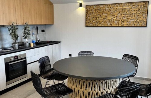Frourion Apartment | VICKY'S VIEW. The best location in Assos!