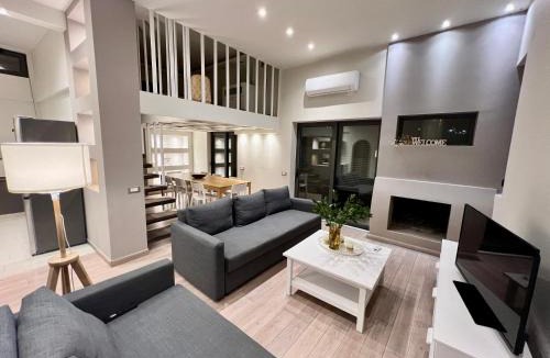 Kalo Chorio Apartment | Victoria's Luxury Apartment - Private pool, Jacuzzi, Jym