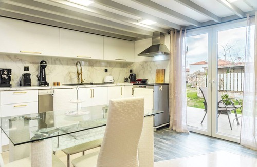 Lefkimmi Apartment | Victoria Suites Corfu