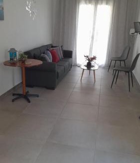 Scala Apartment | Victory's house, 3min walk to Skala's sandy beach