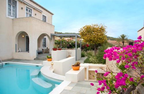 Spetses Villa | Villa 1853, Spetses