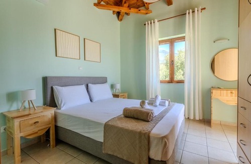 Riglia House | Villa Aethra