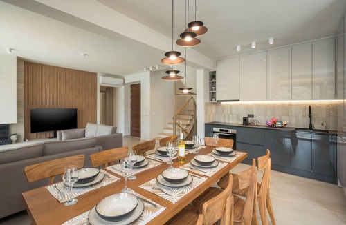 Makrys Tichos Villa | Villa Agapi is the largest residence of the La Divina Luxury Villas collection