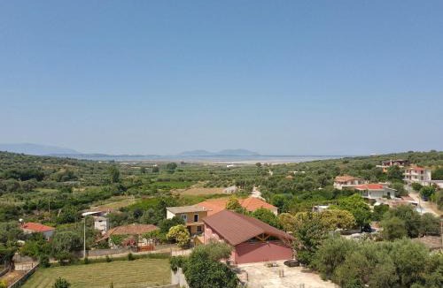 Mbrostar-Urë Apartment | Villa Agim,Hena