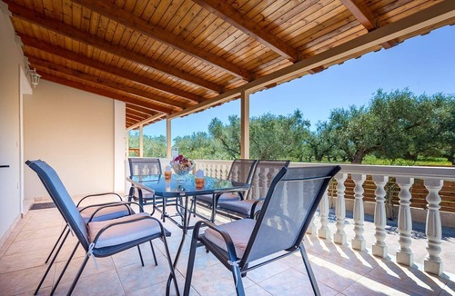 Agrilia Villa | Villa Agrilia - Three Bedroom Villa, Sleeps 8