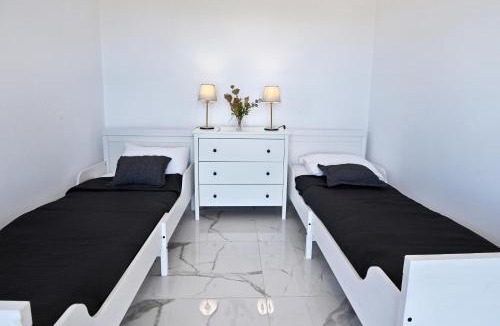Milos Villa | Villa Almar