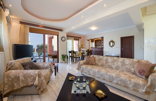 Stalos Villa | Villa Anna with Pool in Chania Crete
