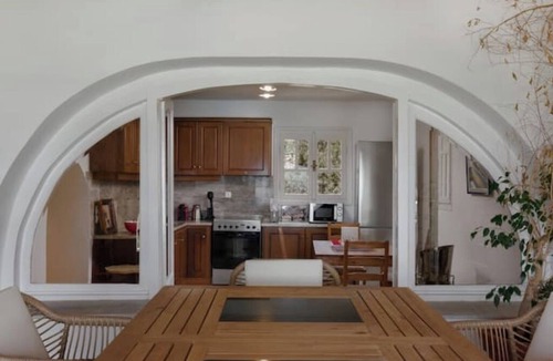 Agii Anargiri Villa | Villa Artemis in Small Kounoupi Porto Heli