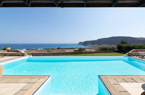 Lindos Villa | Villa Athena Lindos - 6 Bedroom Villa with Private Infinity Pool and Seaviews