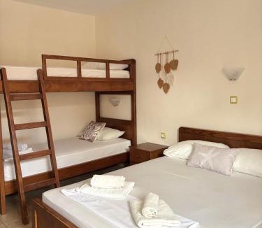 Sarti Apartment | Villa Athina Gia