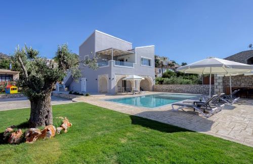 Achlades Villa | Villa Chara with Heated Pool, by Estia