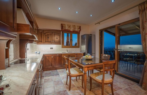 Mouzaki Villa | Villa Clairy 3-Bedroom Villa with Private Pool