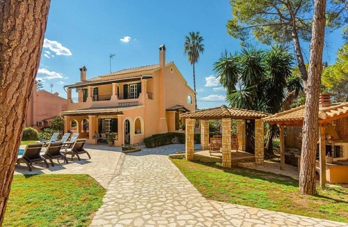 Kontokali Villa | Villa Durrell - Four Bedroom Villa, Sleeps 7