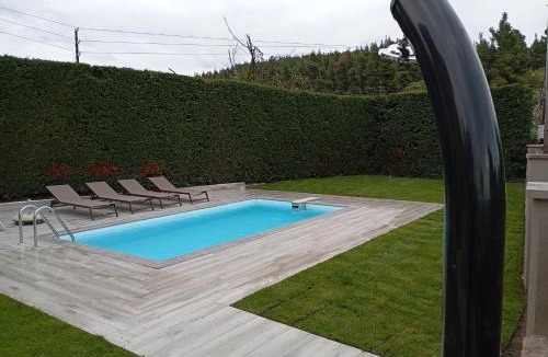 Paradhisos Villa | Villa Efmaria, Marmaras, Halkidiki