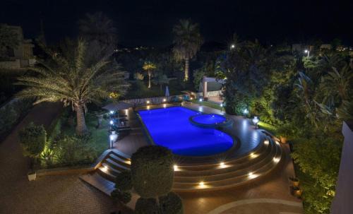 Kato Stalos Villa | Villa Elina Luxury Residence