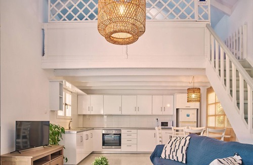 Vasilikos Villa | Villa Erato Periyali