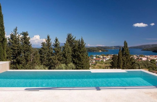 Nidri Villa | Villa Feline with an incredible sea view