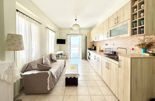 Aegiali Apartment | Villa Fenia