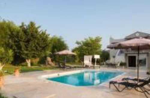 Agios Ioannis Villa | Villa Fivos With Private Pool by Lefkadastay
