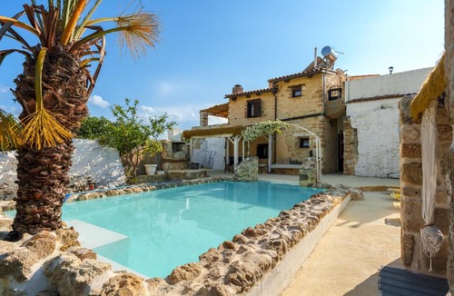 Pagkalochori Villa | Villa Hidden Gem Crete