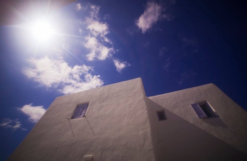 Koufonisia Apartment | Villa Ianira with Private Terrace, Wi-Fi and Air Conditioning