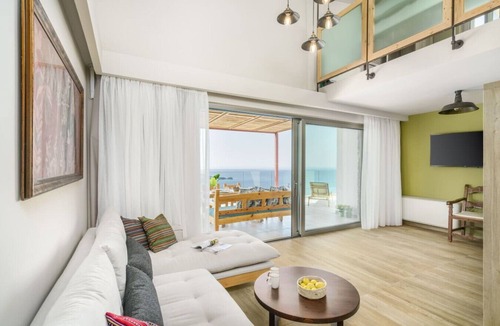 Plakias House | Villa in Plakias w/private pool BBQ, 2 km to Beach