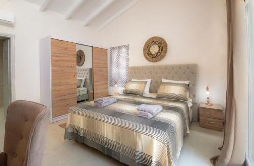 Magazia Villa | Villa Irida