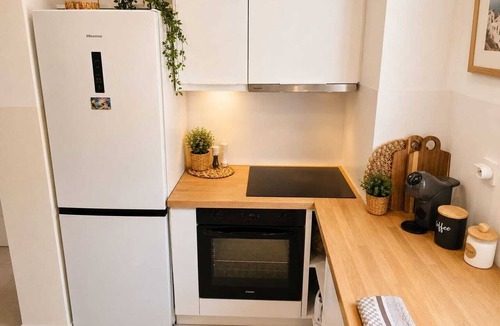 Agios Ioannis Apartment | Villa Irini Ocean View 2-bedroom apartment with AC in charming Fryni