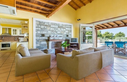 Skopelos Villa | Villa Jasmine: comfortable villa in a quiet area, beautiful view