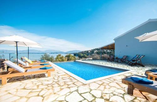 Apraos Villa | Villa Katostrato Beach by Villa Plus